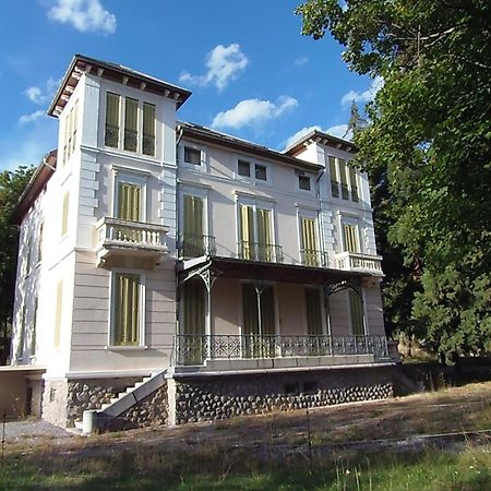 Suite Dans Villa Mexicaine Jausiers Exterior photo